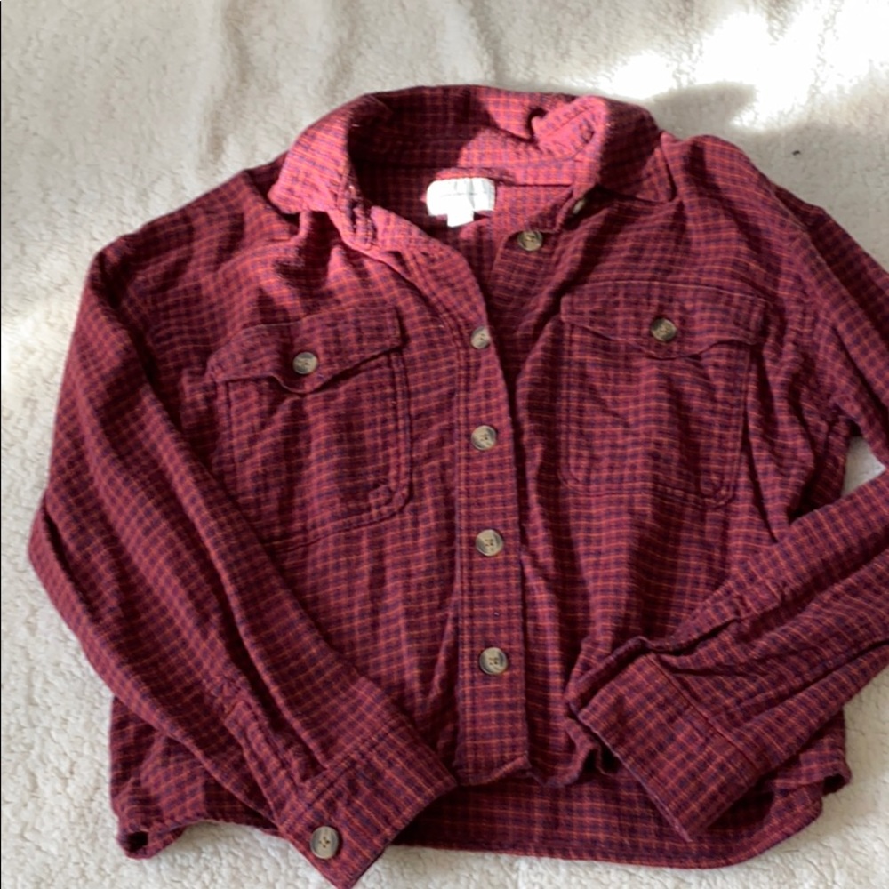 American Eagle Cropped Flannel Shirt
